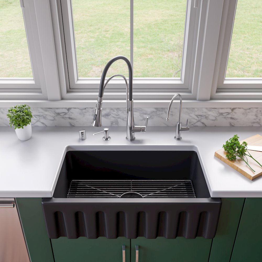 33" Black Matte Reversible Smooth / Fluted Single Bowl Fireclay Farm Sink. Picture 5