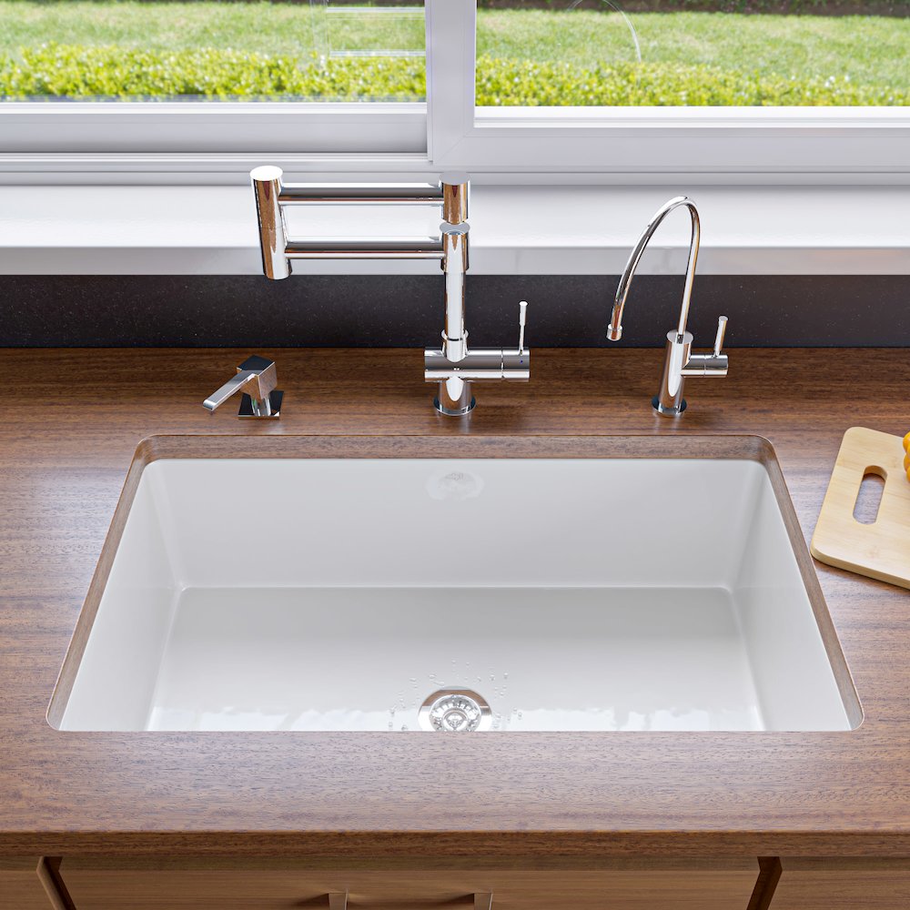 Fireclay White 32" x 19" Single Bowl Undermount / Drop In Kitchen Sink w Grid. Picture 2