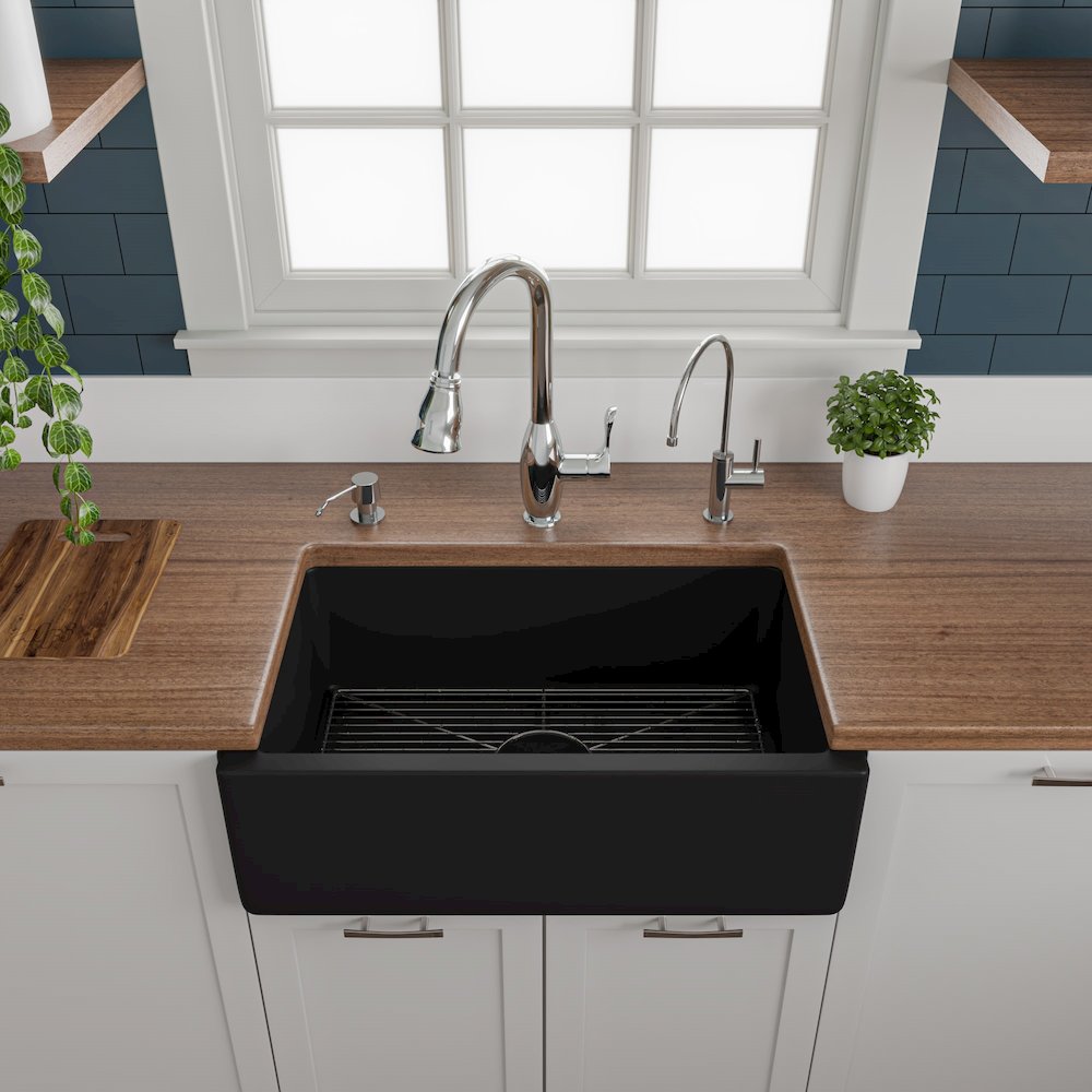 30" Black Matte Reversible Smooth / Fluted Single Bowl Fireclay Farm Sink. Picture 4