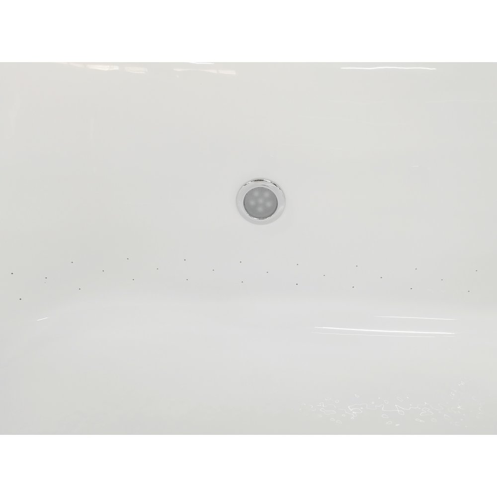6 Foot White Free Standing Air Bubble Bathtub. Picture 9