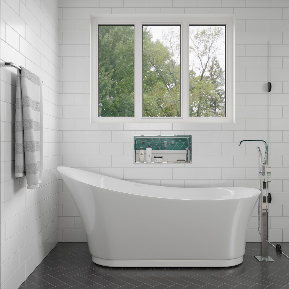 6 Foot White Free Standing Air Bubble Bathtub. Picture 4