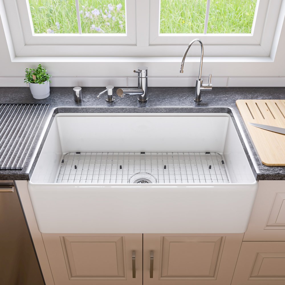 White Smooth Apron Workstation 33" x 20" Single Bowl Step Rim Fireclay Farm Sink. Picture 4