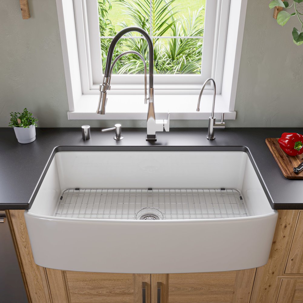 ALFI Brand White Smooth Curved Apron 36" x 20" Single Bowl Fireclay Farm Sink. Picture 2