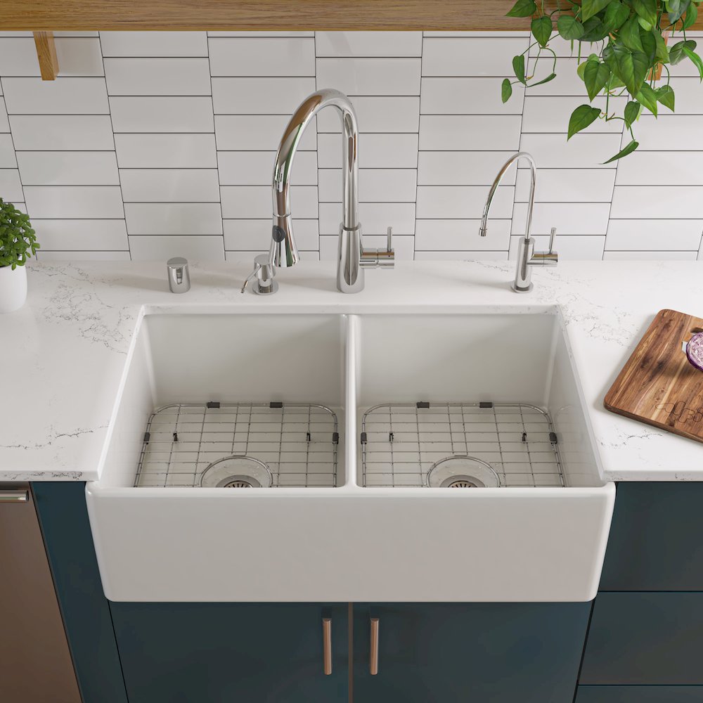 White 32" Smooth Apron Double Bowl Fireclay Farmhouse Kitchen Sink. Picture 3