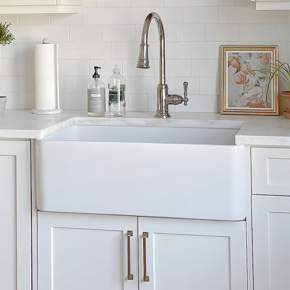 Farmhaus Fireclay Duet Series Reversible Sink with Smooth Front Apron. Picture 5