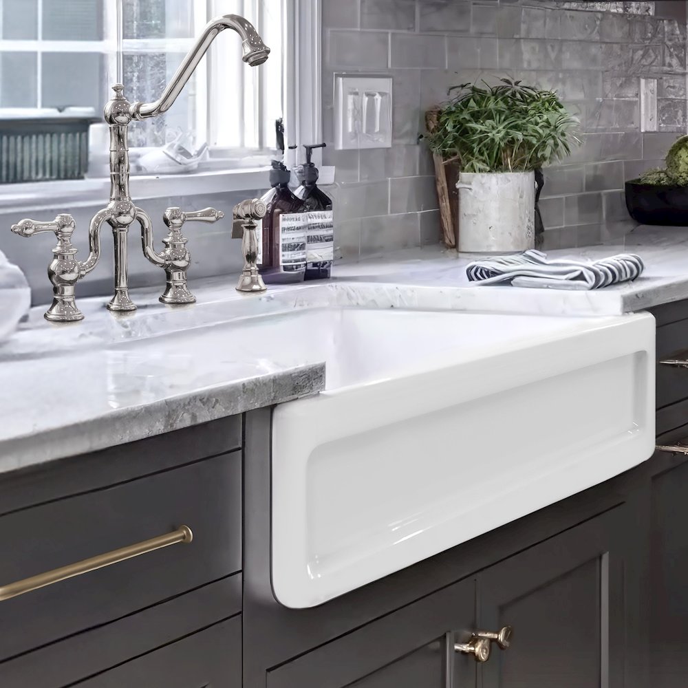 Shakerhaus 33" Reversible Kitchen Fireclay Sink. Picture 2