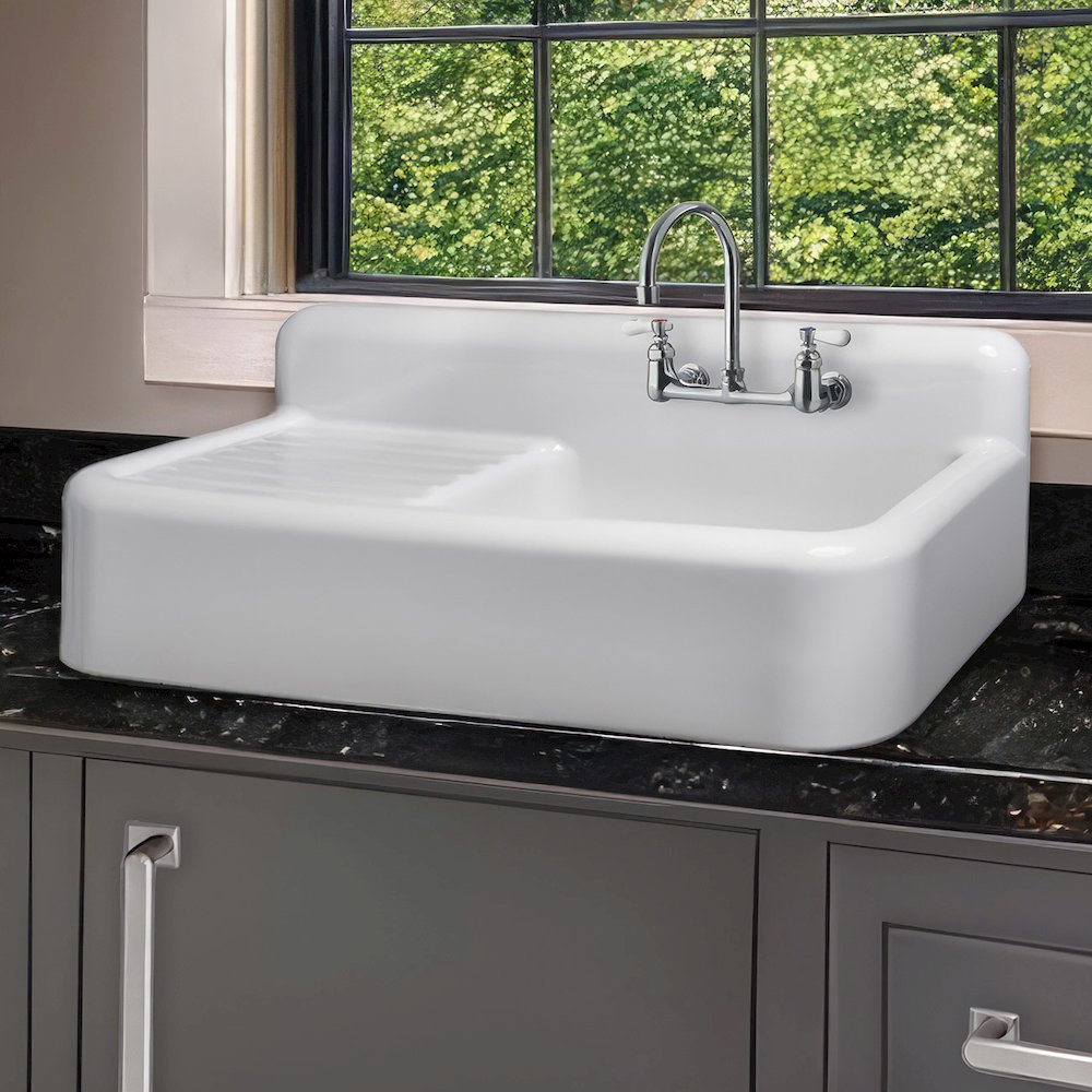 Heritage Front Apron Single Bowl Fireclay Sink. Picture 6