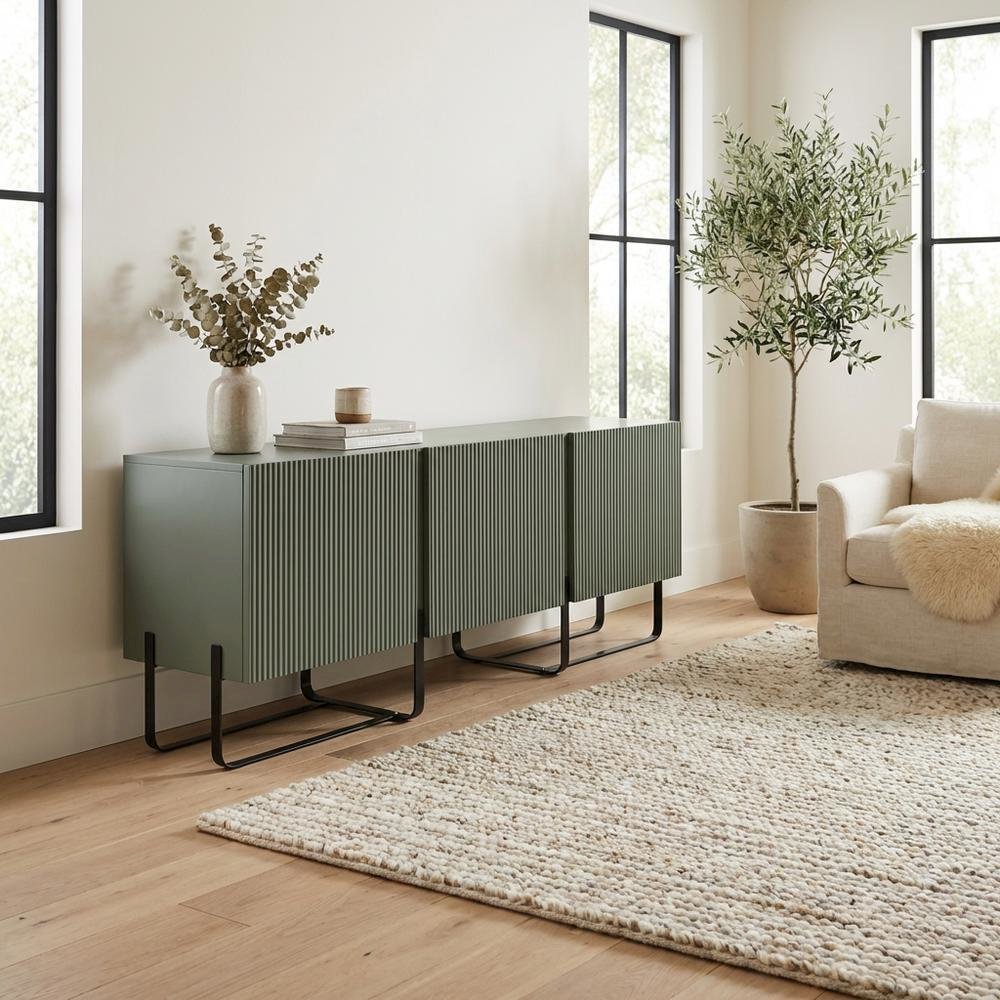 Modern wood TV stand with 3 cabinets for living rooms. Picture 3