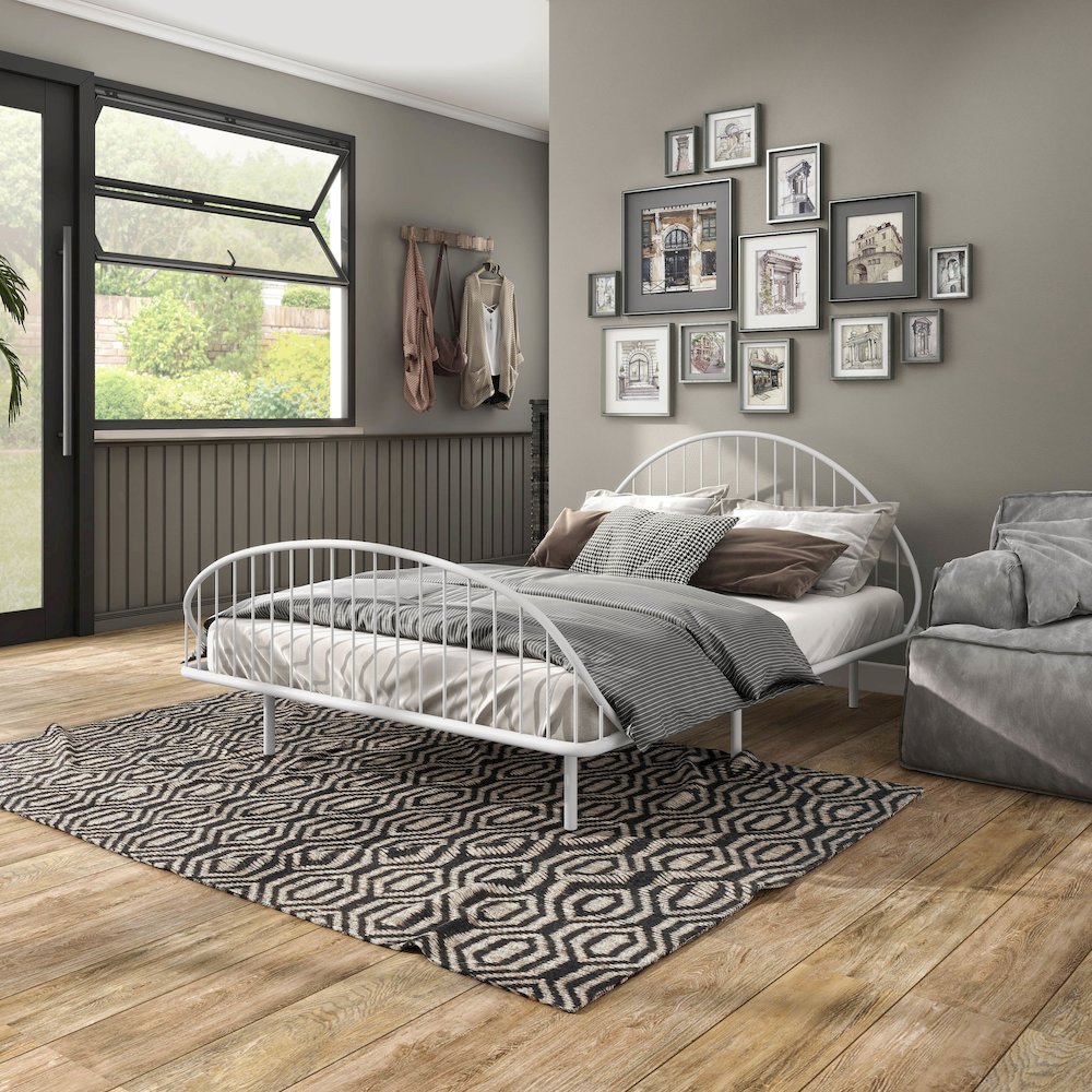 Furniture of America Actine Metal Bed. Picture 4