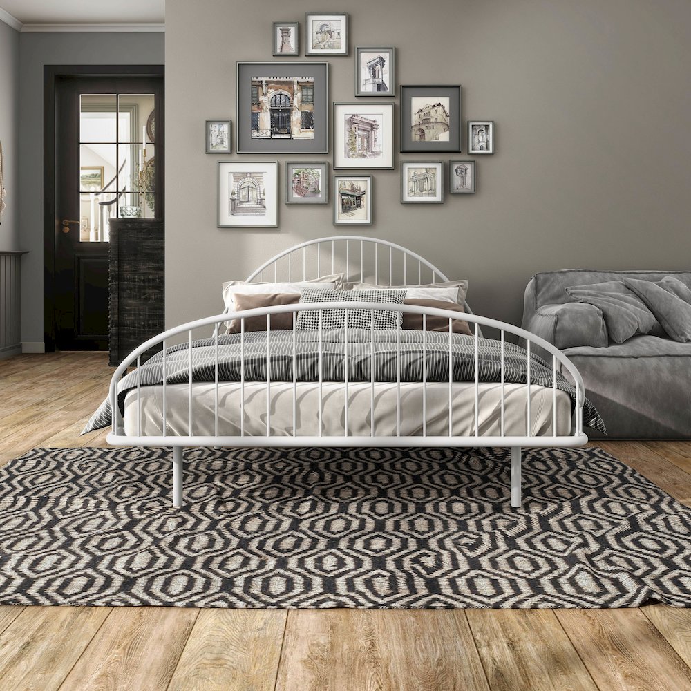 Furniture of America Actine Metal Bed. Picture 5