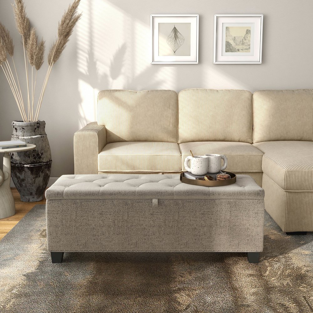 Furniture of America Ullan Storage Bench. Picture 5