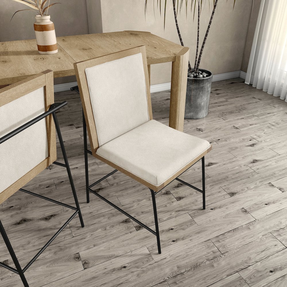 Hallond Solid Wood Dining Chair in Oak (Set of 2). Picture 5