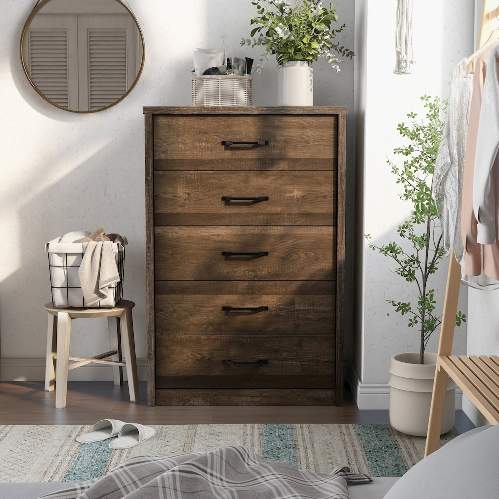 Kodo Rustic Wood 5-Drawer Chest in Walnut. Picture 5