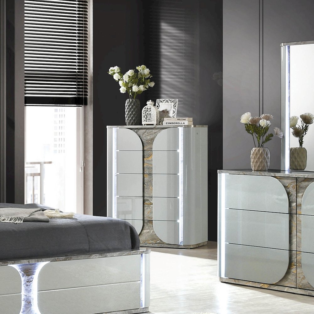 Agena Modern Wood 5-Drawer Chest with LED in Light Gray. Picture 4