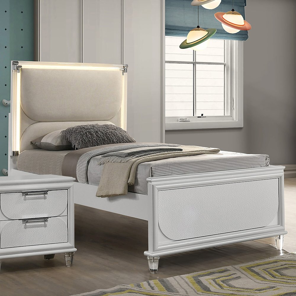 Glosan Modern Pearl White Wood Kids Platform Bed with LED. Picture 5