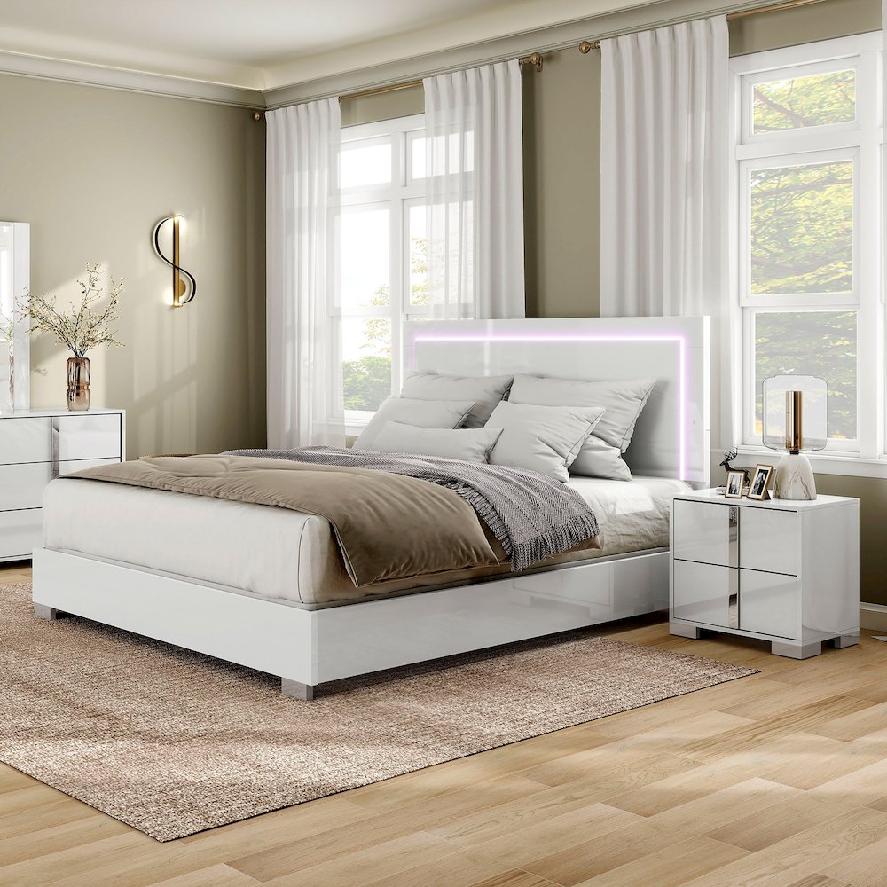 Jiar Modern 2-Piece Panel Bedroom Set with LED on Headboard. Picture 5