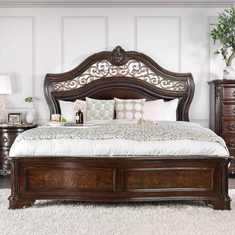 Jordan Wood King Panel Bed in Brown Cherry. Picture 2