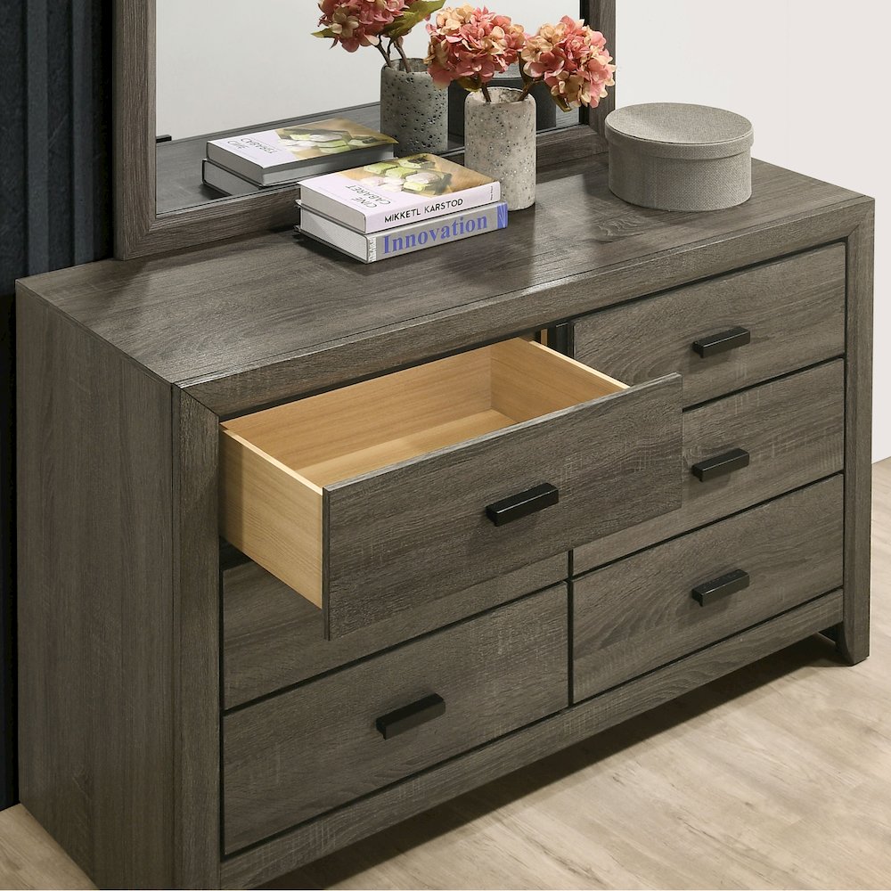 Jaq Cottage Wood 6-Drawer Dresser, Grey. Picture 3
