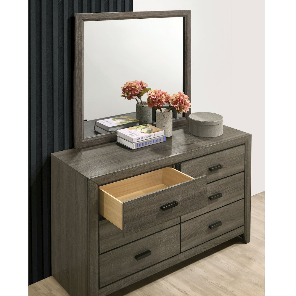 Jaq 2-Piece Cottage 6-Drawer Dresser and Mirror Set, Grey. Picture 5