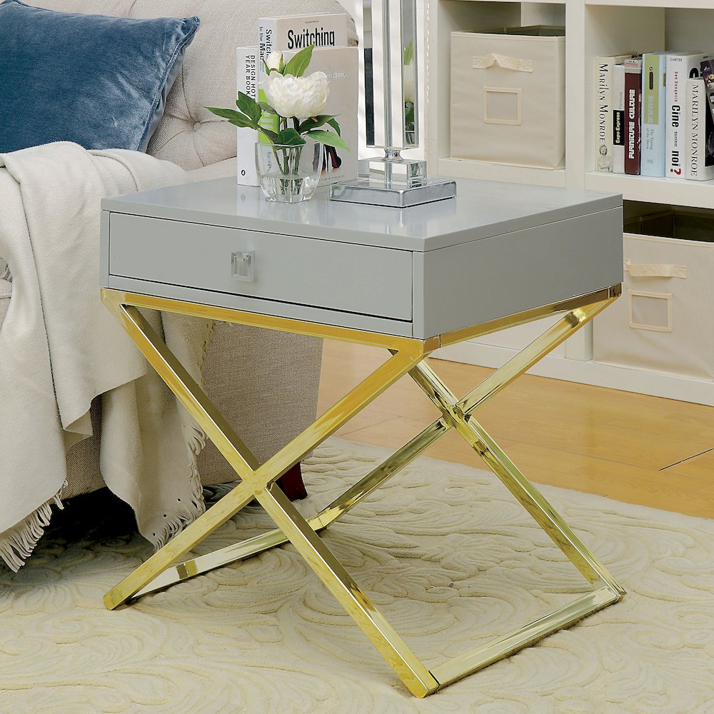 Ira Contemporary Wood 1-Drawer End Table. Picture 2
