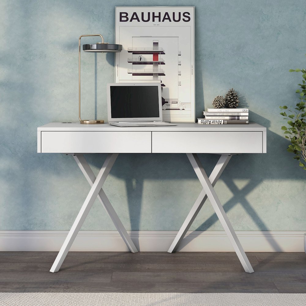 Alto Wood Writing Desk with USB. Picture 4