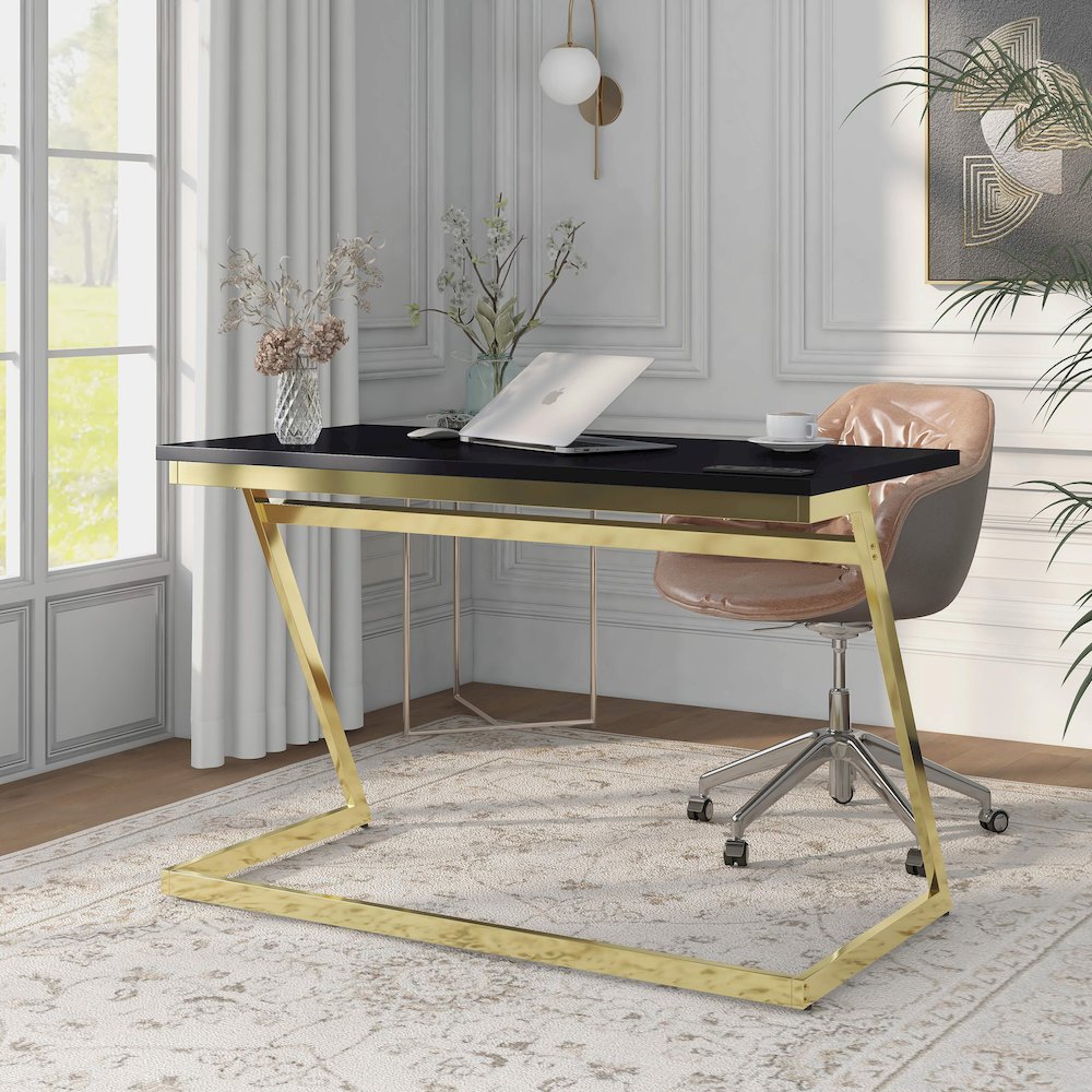 Cornica Metal Writing Desk with USB. Picture 4
