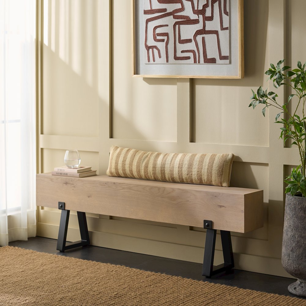 Portil Steel Leg Bench. Picture 1