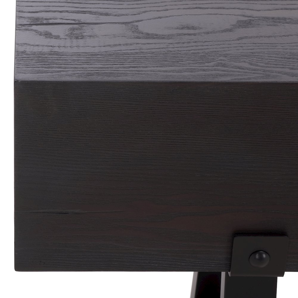 Portil Steel Leg Bench. Picture 2
