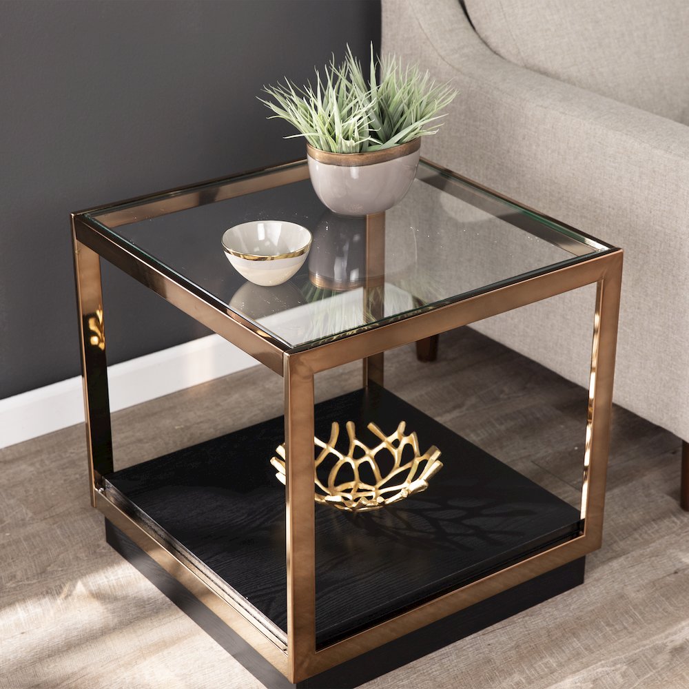 Lexina Glass-Top End Table. Picture 3