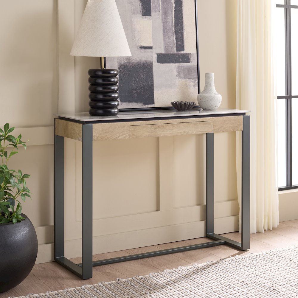 Kota Console Table. Picture 1