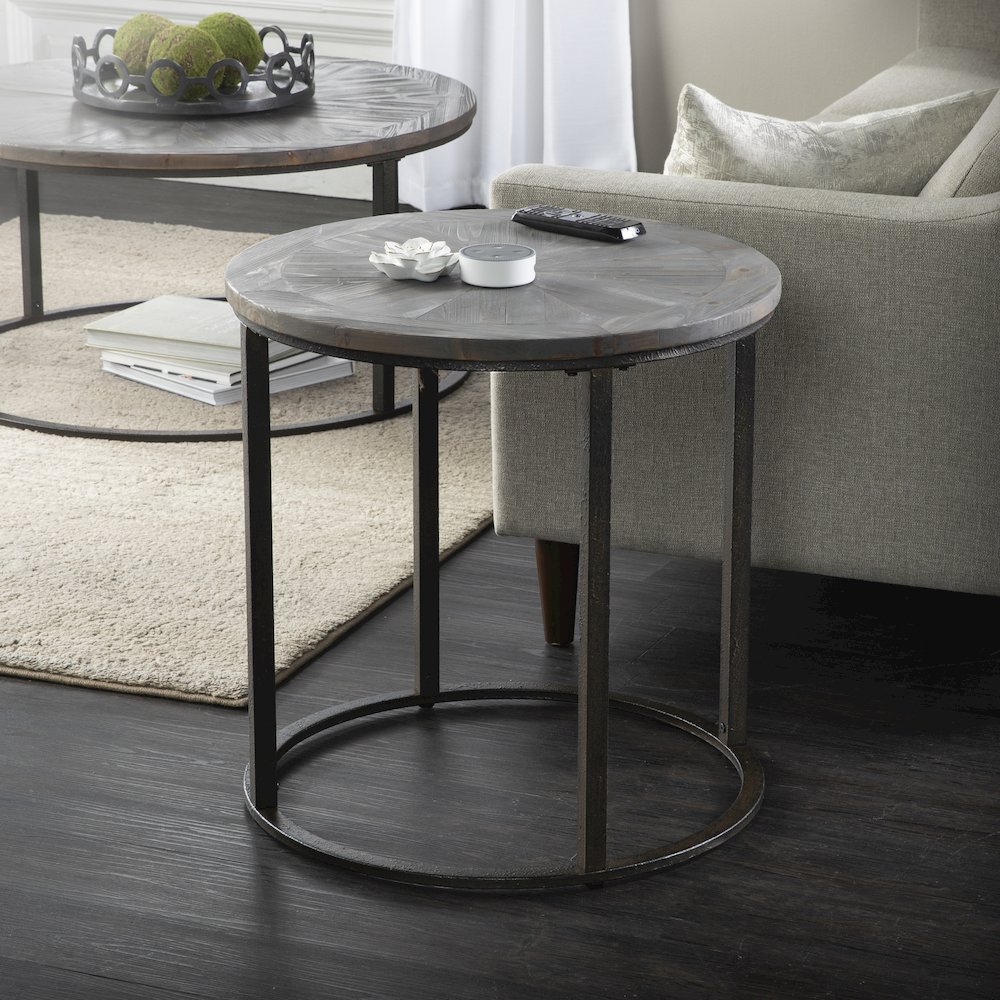 Landsmill Round Industrial End Table. Picture 2