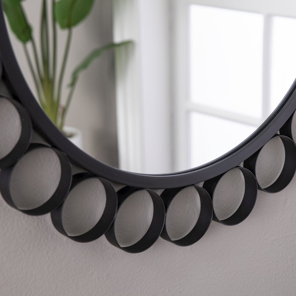 Abdella Round Decorative Mirror in Black Color. Picture 4