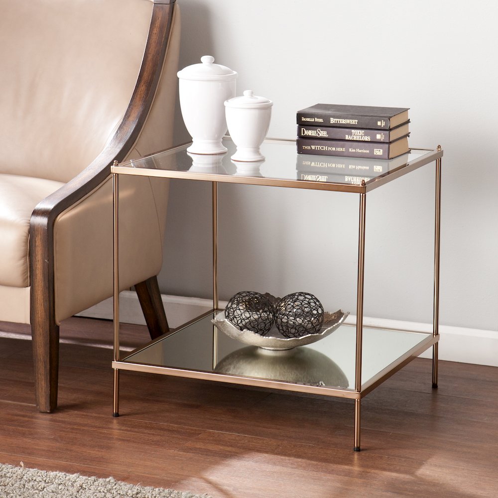 Knox End Table. Picture 2