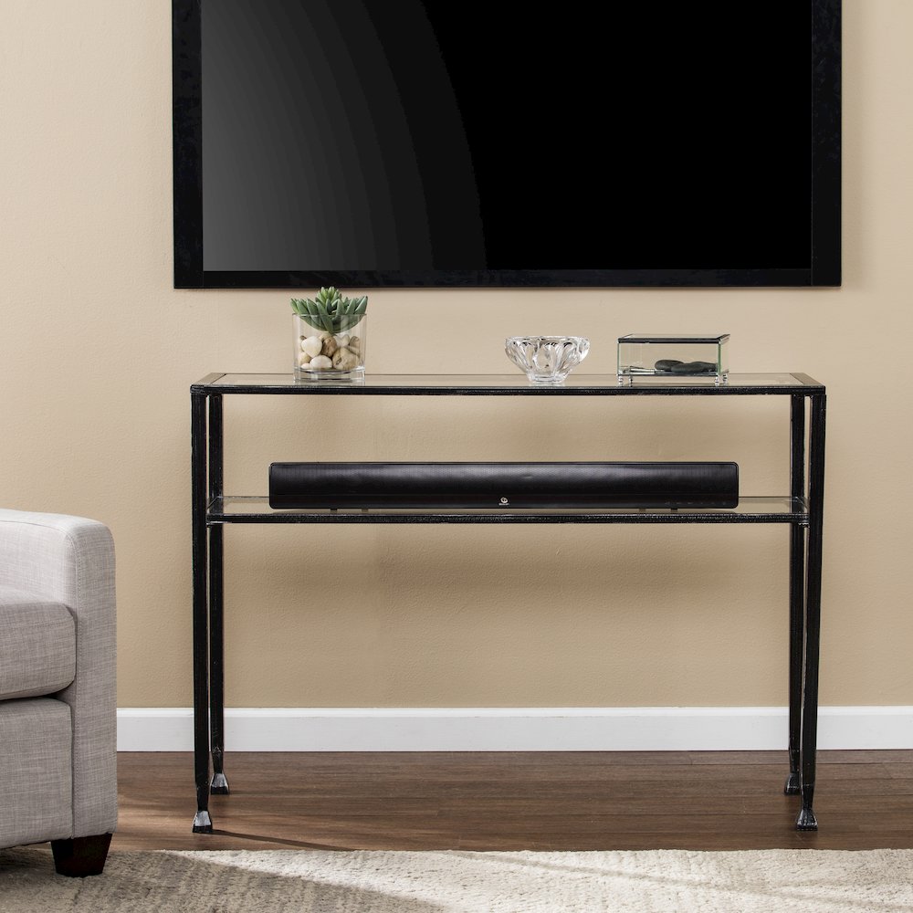 Metal Sofa Table. Picture 4