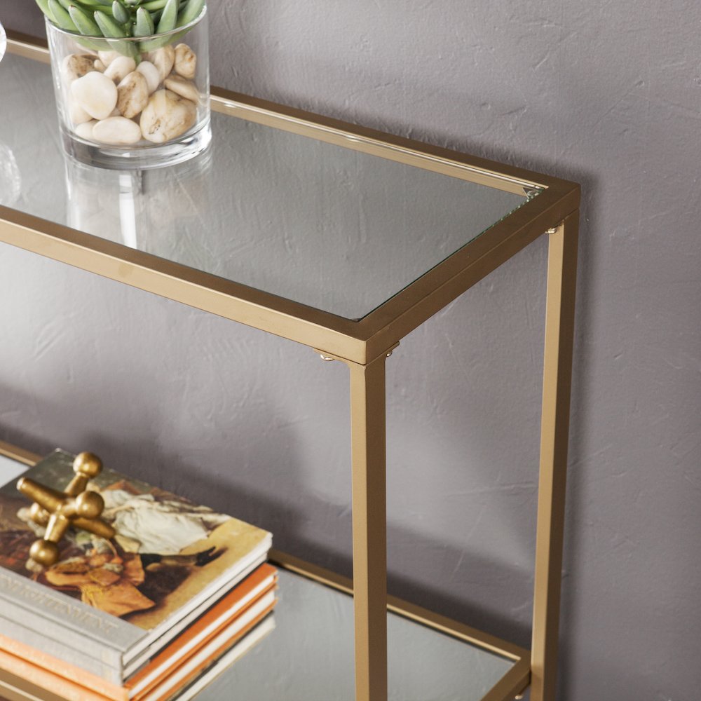 Horten Glam Narrow Console - Gold with Mirror. Picture 3