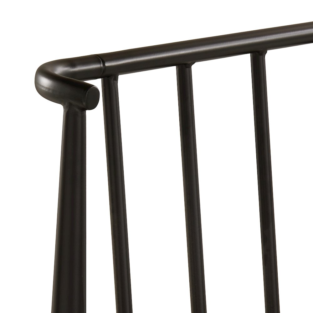 Matte Black Finish Metal Queen Bed. Picture 5