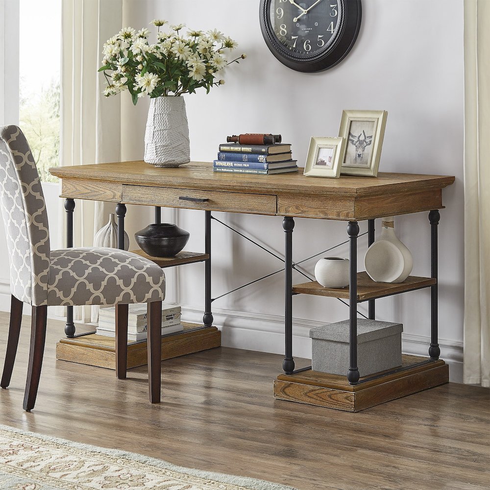 Brown Finish Desk. Picture 2