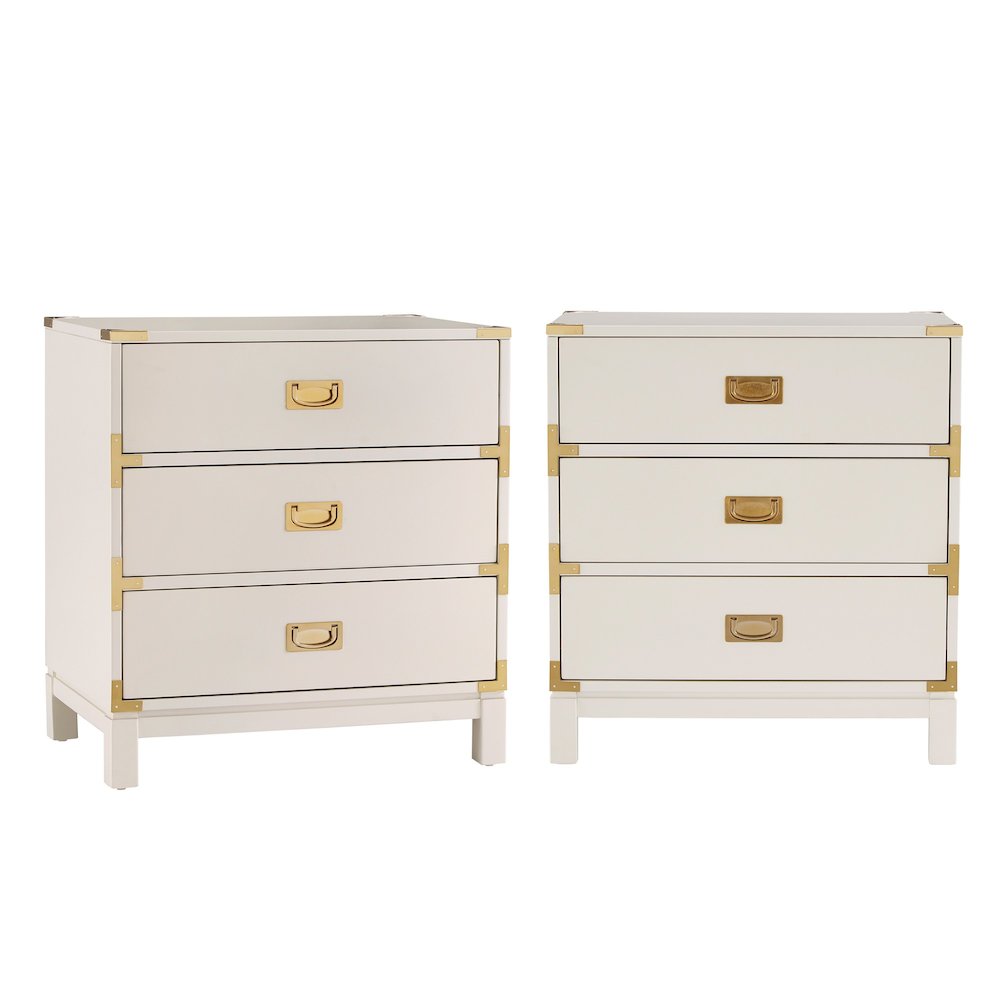 White Finish Nightstand With 3 Drawers. Picture 4