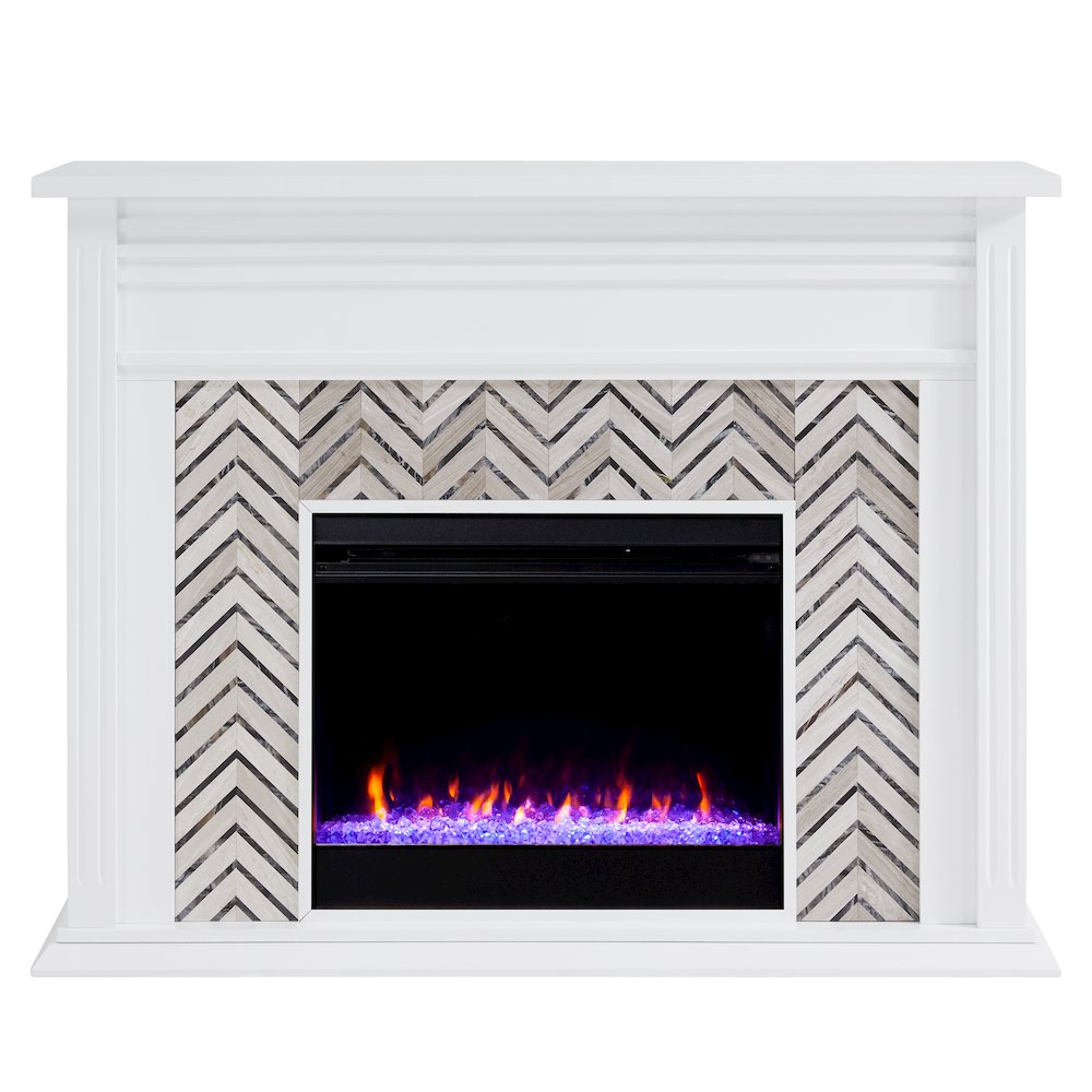 Hebbington Tiled Fireplace. Picture 6