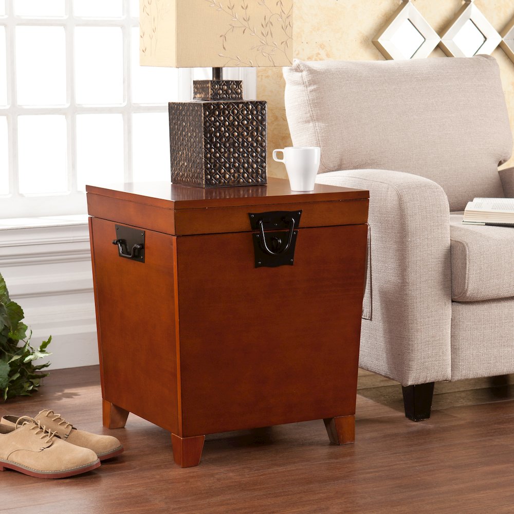 Pyramid Trunk Table Collection. Picture 8