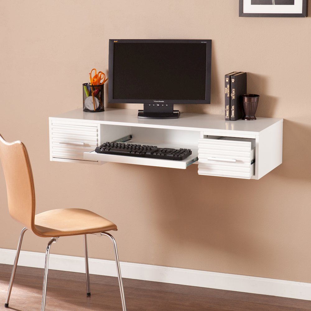 Simon Wall Mount Desk. Picture 2