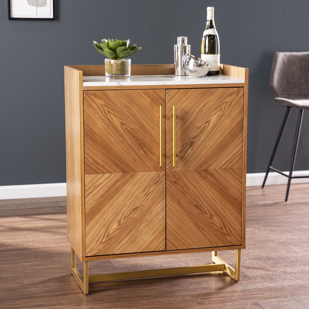 Trilken Bar Cabinet with Wine Storage. Picture 2