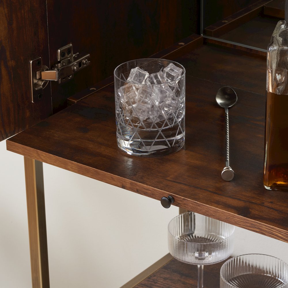 Dayforth Bar Cabinet. Picture 8