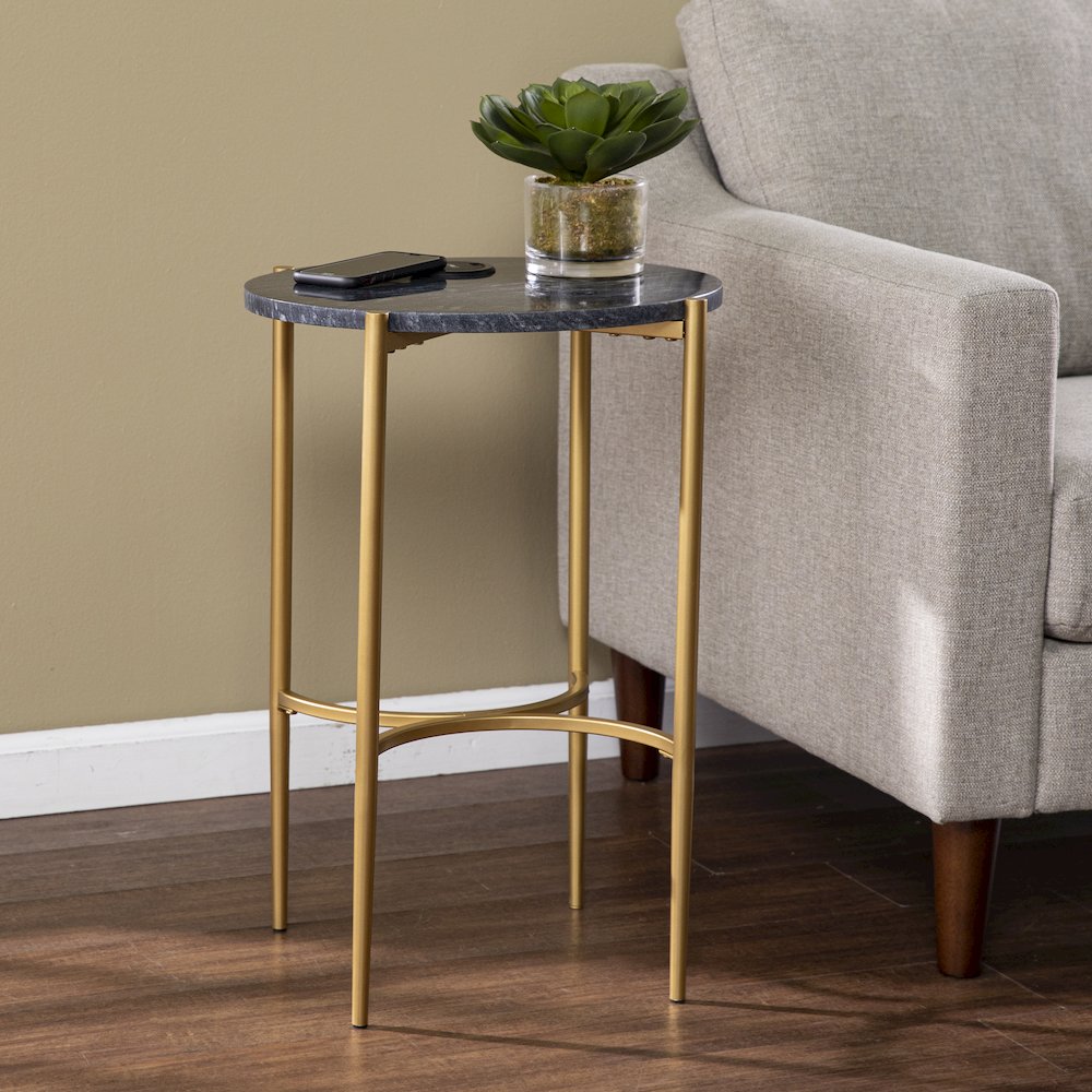 Clarvin Side Table Wireless Charging Station in Black Color. Picture 3