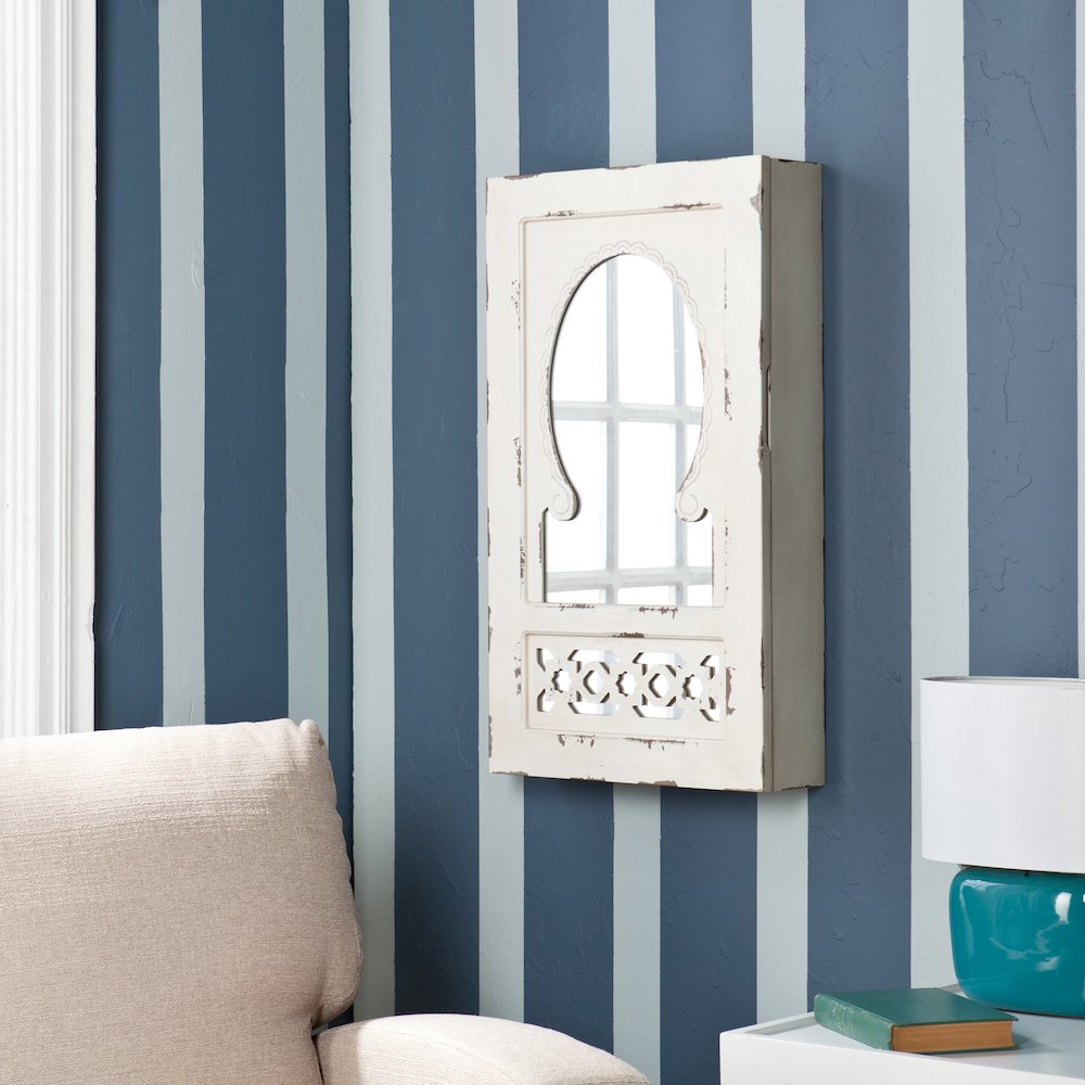 Gilmore Shabby Chic Wall Mount Jewelry Mirror. Picture 2