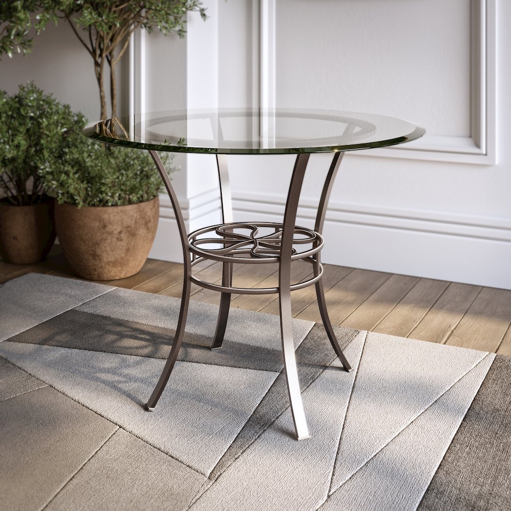 Lucianna Dining Table in Brown Color. Picture 3