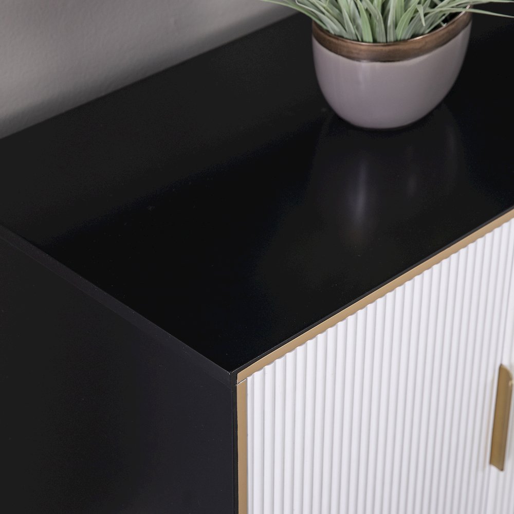 Daltaire Media Console with Storage. Picture 3