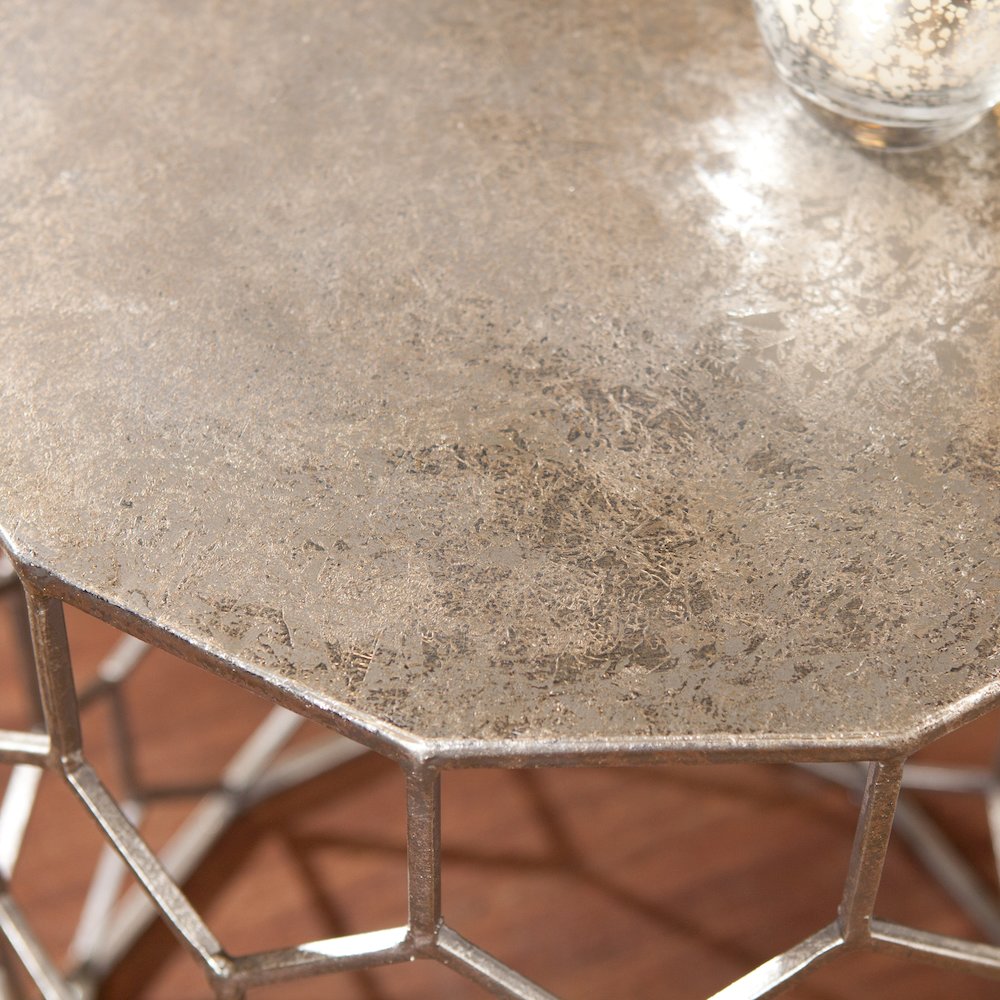 Clarissa Metal Accent Table. Picture 4