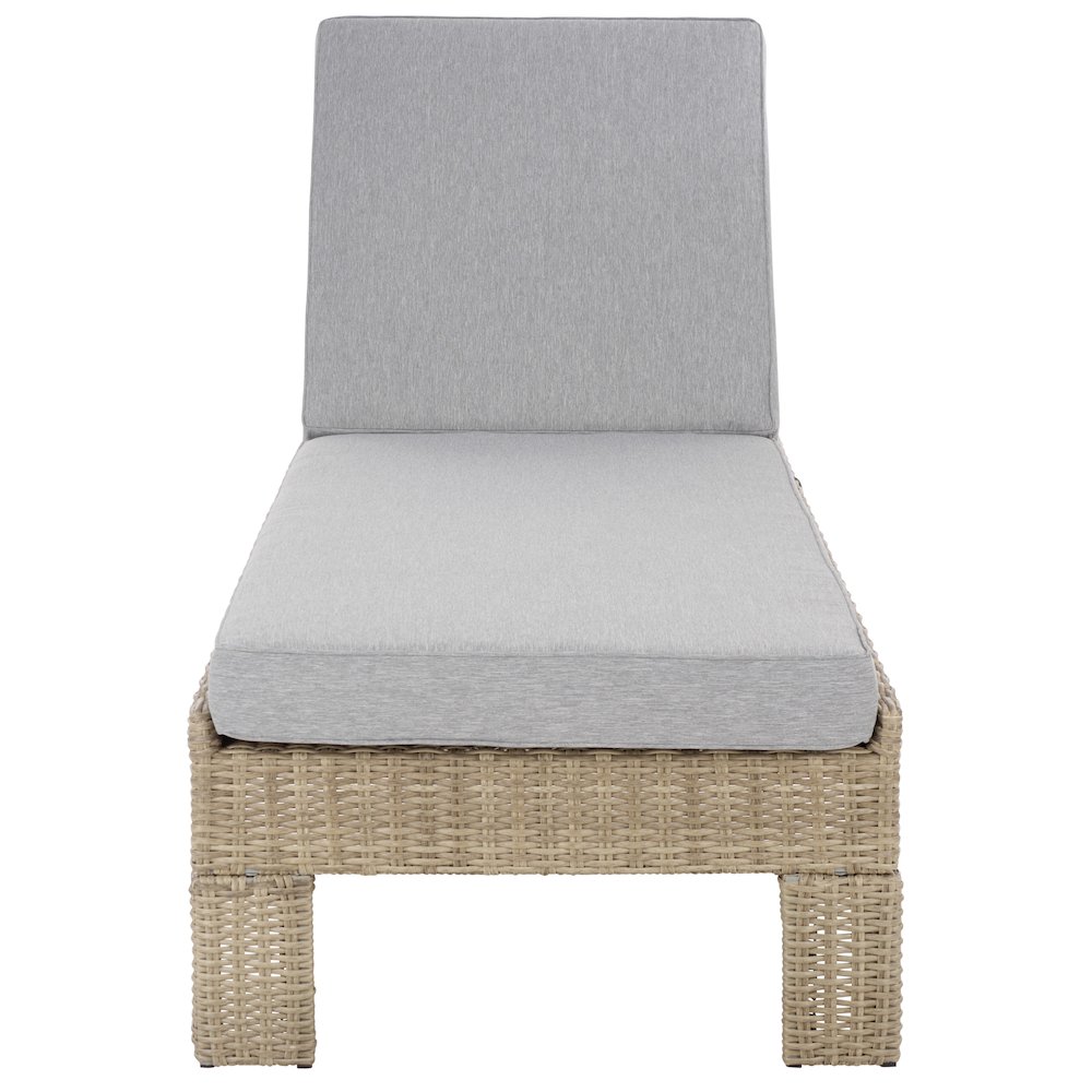 Jeremy Pe Wicker Sunlounger. Picture 6