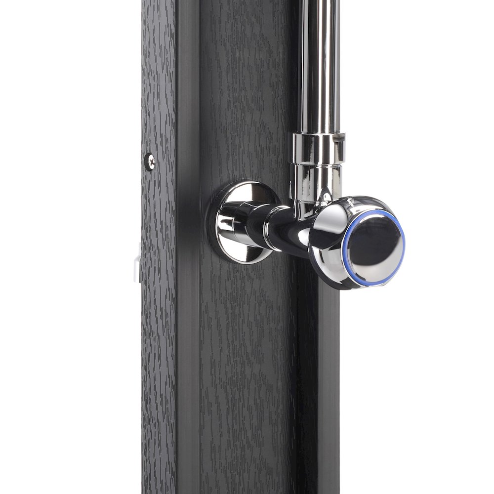 Oudoor Showers. Picture 2